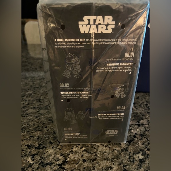 SPHERO R2 D2 APP ENABLED DROID STARWARS NEW IN BOX - Picture 4 of 4